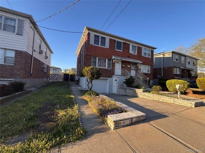 /international/us/14749-28th-avenue-flushing-ny-110107392085/