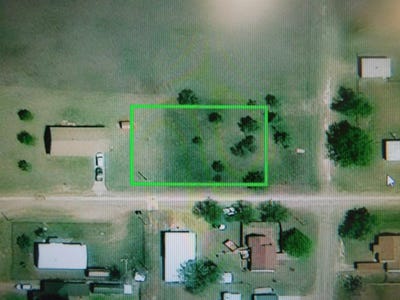 /international/us/hall-l9-to12-b5-ne-elm-st-goodwell-ok-110107989593/