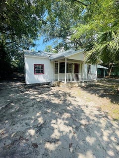 /international/us/722-e-jane-st-valdosta-ga-110107032023/