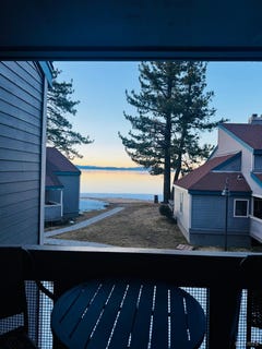 /international/us/3535-lake-tahoe-boulevard-south-lake-tahoe-ca-110105523488/