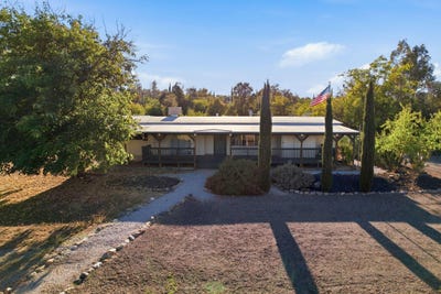 /international/us/11908-buena-vista-court-bella-vista-ca-110120527411/