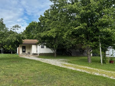 /international/us/3133-us-highway-65-urbana-mo-110107828729/