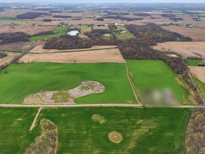 /international/us/county-road-15-auburn-in-110106096986/