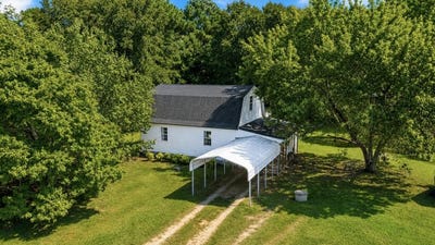 /international/us/74-double-h-farm-rd-donalds-sc-110109993480/