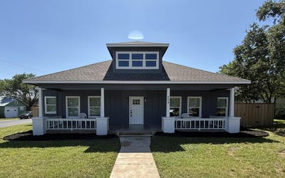 /international/us/508-s-main-street-burnet-tx-110107651880/