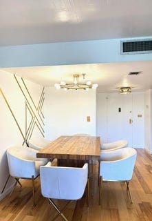/international/us/671-ne-195th-street-miami-fl-110100336373/