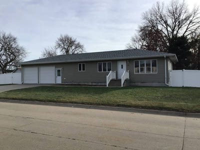/international/us/509-e-2nd-street-atkinson-ne-110106027800/