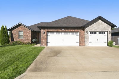 /international/us/413-n-maplecrest-drive-nixa-mo-110120152682/
