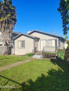 /international/us/1681-251st-street-harbor-city-ca-110108233775/