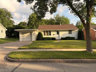 /international/us/1049-maple-street-red-wing-mn-110108886824/