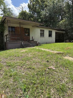 /international/us/515-s-stewart-street-quincy-fl-110108167887/