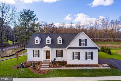 /international/us/4630-old-saucon-bethlehem-pa-110101098465/