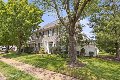 /international/us/2420-robin-way-manasquan-nj-110100191604/