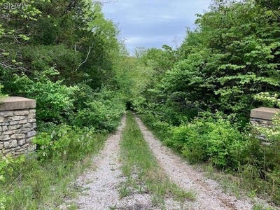 /international/us/8903-state-route-30-dittmer-mo-110099206056/