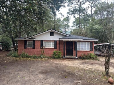 /international/us/1203-waddell-ave-albany-ga-110106206336/