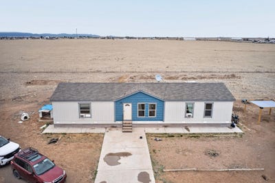 /international/us/13-windswept-road-moriarty-nm-110107798892/