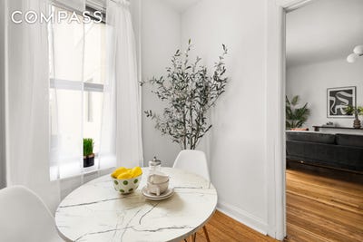 /international/us/465-eastern-parkway-brooklyn-ny-110099139405/