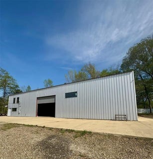 /international/us/204-w-sherry-lane-broken-bow-ok-110108963046/