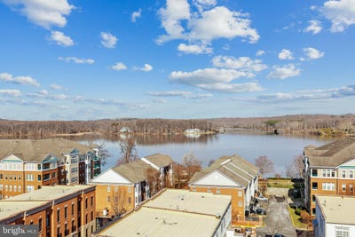 /international/us/485-harbor-side-street-woodbridge-va-110108070926/