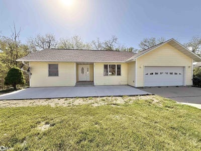/international/us/1005-n-16th-denison-ia-110107991242/