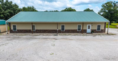 /international/us/217-mo-17-summersville-mo-110101029359/