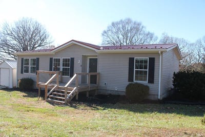 /international/us/390-bedford-highway-lynch-station-va-110103721647/