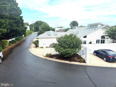 /international/us/37-hunter-s-pointe-dr-millsboro-de-110100657924/