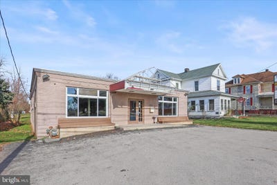 /international/us/426-lincolnway-w-new-oxford-pa-110104057093/