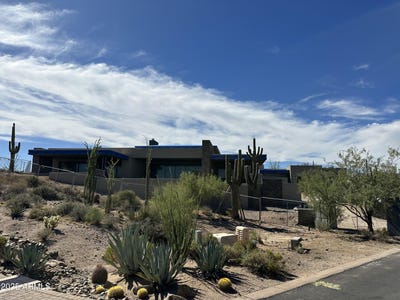 /international/us/8922-e-covey-trail-scottsdale-az-110081015620/