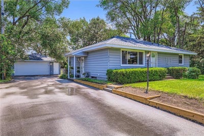 /international/us/2712-9th-avenue-anoka-mn-110100751842/