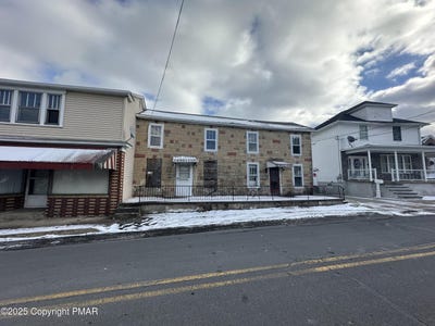 /international/us/301-tedrick-street-pittston-pa-110100304702/