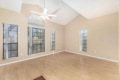 /international/us/8888-n-47th-avenue-glendale-az-110105904060/