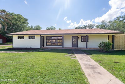 /international/us/651-s-2nd-street-eunice-la-110108344928/