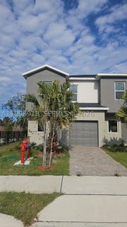 /international/us/1201-southstation-pl-orlando-fl-110106978164/
