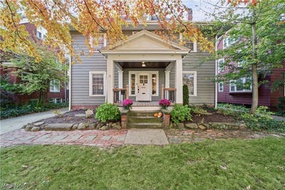 /international/us/2826-coleridge-road-cleveland-heights-oh-110120899306/