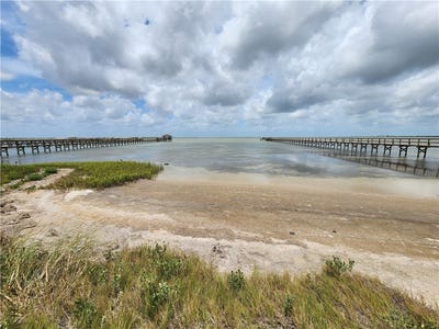 /international/us/rockport-tx-110101014132/