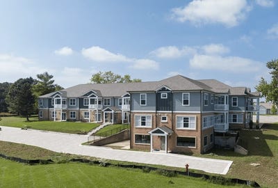 /international/us/401-haber-road-cary-il-110107053086/