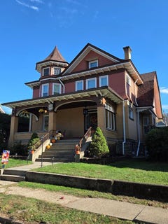 /international/us/9-poplar-avenue-wheeling-wv-110104433155/