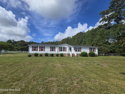 /international/us/293-s-currituck-road-currituck-nc-110108217923/