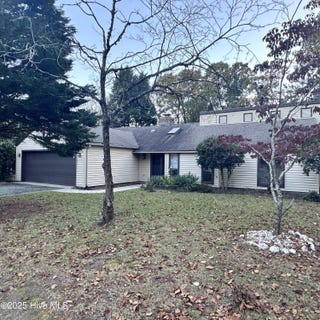 /international/us/580-burning-tree-road-pinehurst-nc-110103496726/