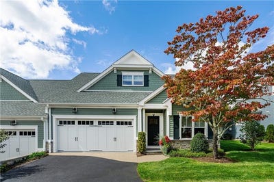 /international/us/46-travelers-court-east-greenwich-ri-110110391064/
