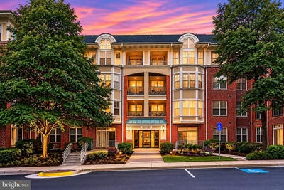 /international/us/11775-stratford-house-place-reston-va-110107929857/