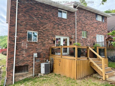 /international/us/621-hopkins-avenue-danville-wv-110107633867/