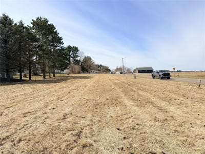 /international/us/rolling-hills-drive-lot-14-augusta-wi-110107265783/