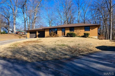 /international/us/1044-oakland-drive-jackson-mo-110105848103/