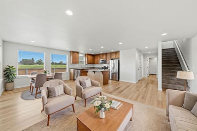 /international/us/4762-gebhard-road-central-point-or-110107653560/