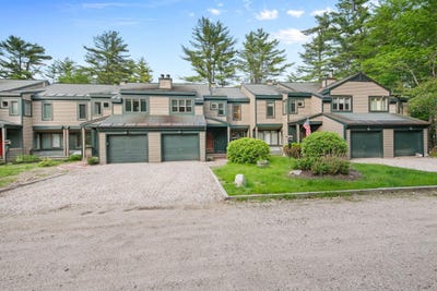 /international/us/16-millers-way-bridgton-me-110108394429/