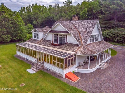/international/us/30-great-barrington-rd-west-stockbridge-ma-110100583464/