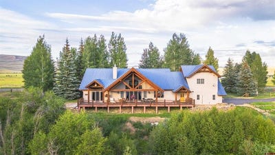 /international/us/2377-county-road-730-gunnison-co-110100832394/