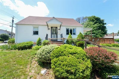 /international/us/10-02-mason-place-fair-lawn-nj-110108874307/